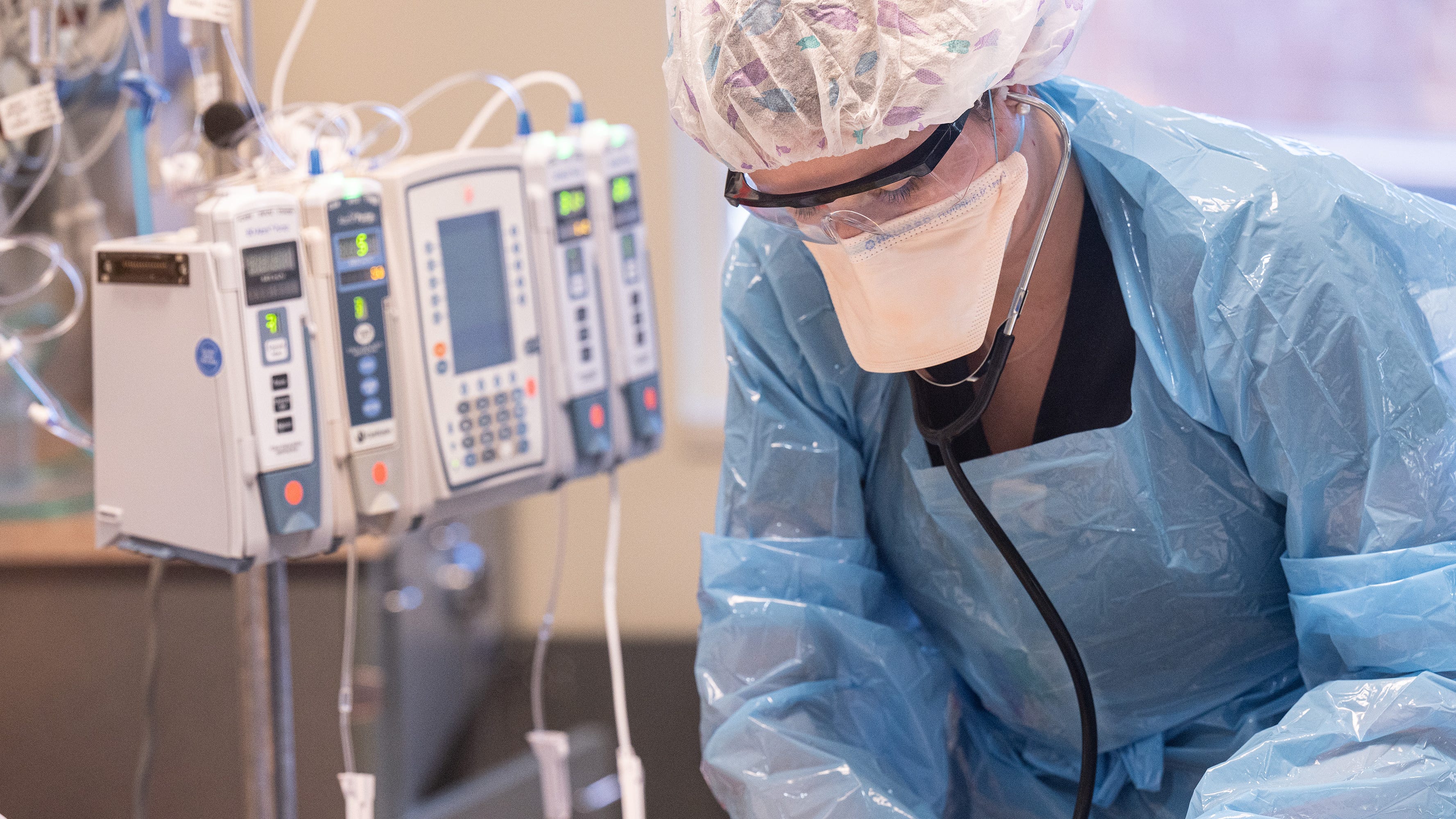 COVID-19 hospitalizations on the rise in New York