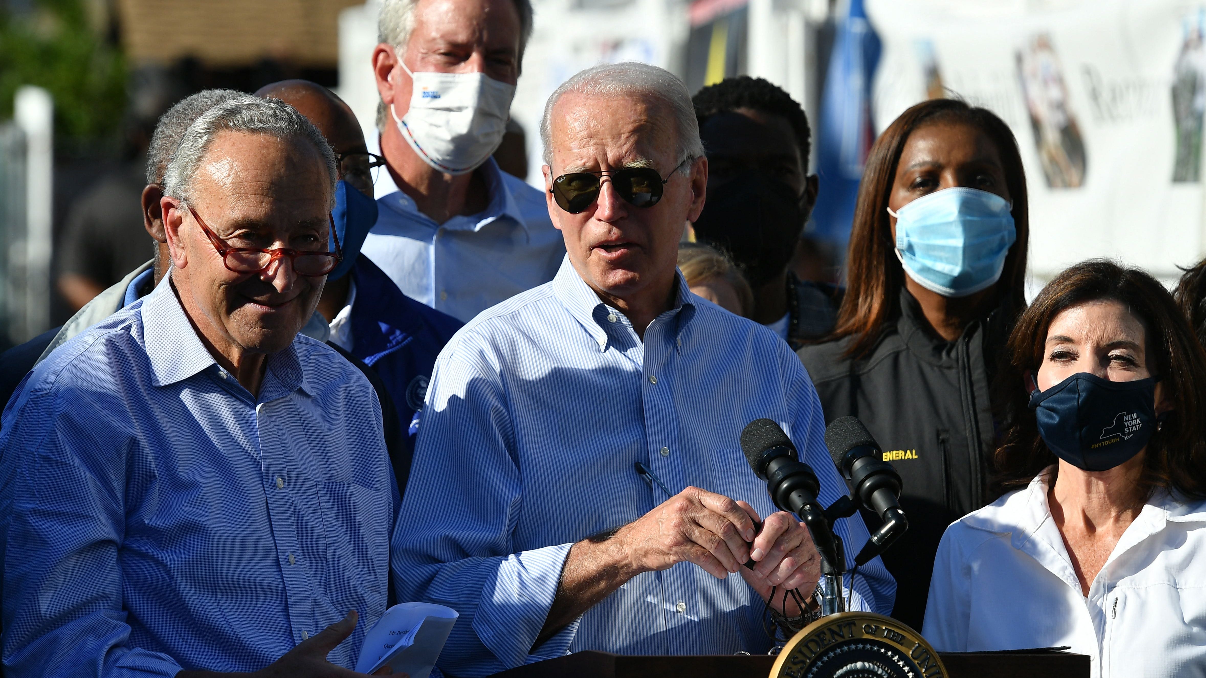 Biden surveys storm damage in Queens, NJ; meets Govs. Hochul, Murphy