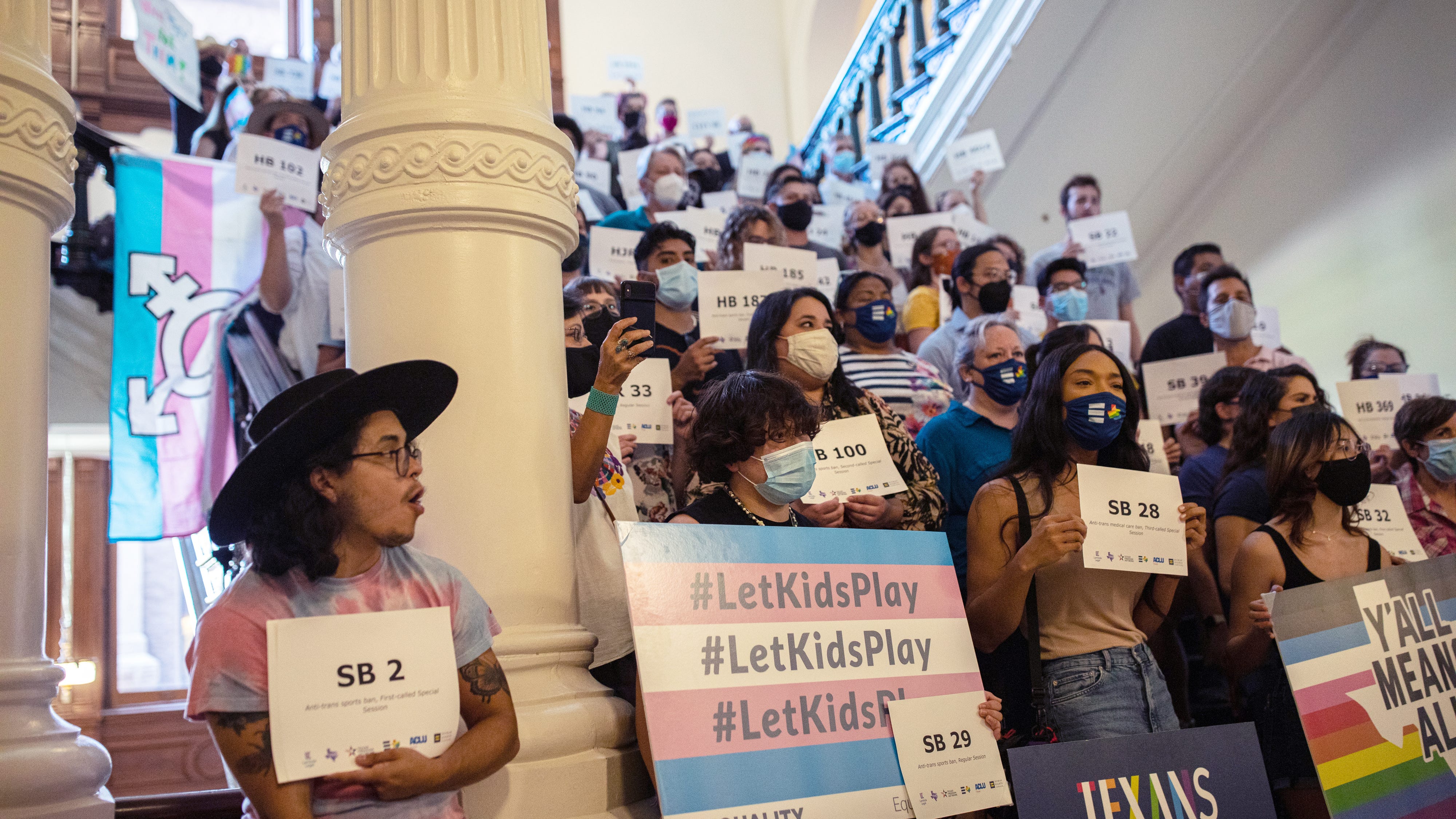 L.A. County tells employees to stay out of Texas