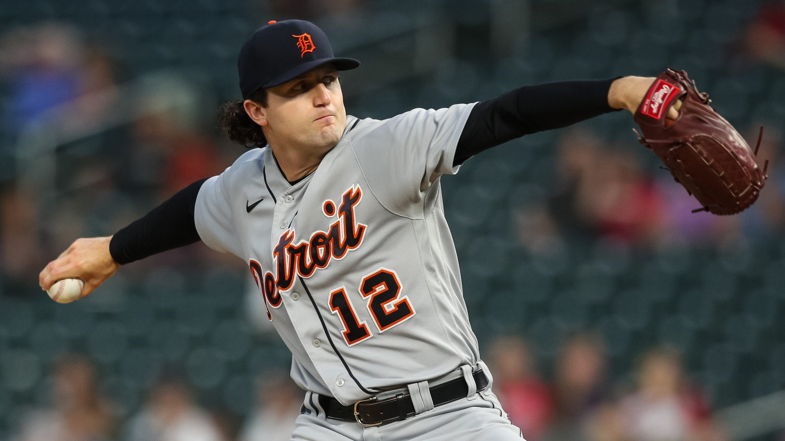 Mize on the mend after avoiding 'catastrophic occurrence' with elbow
