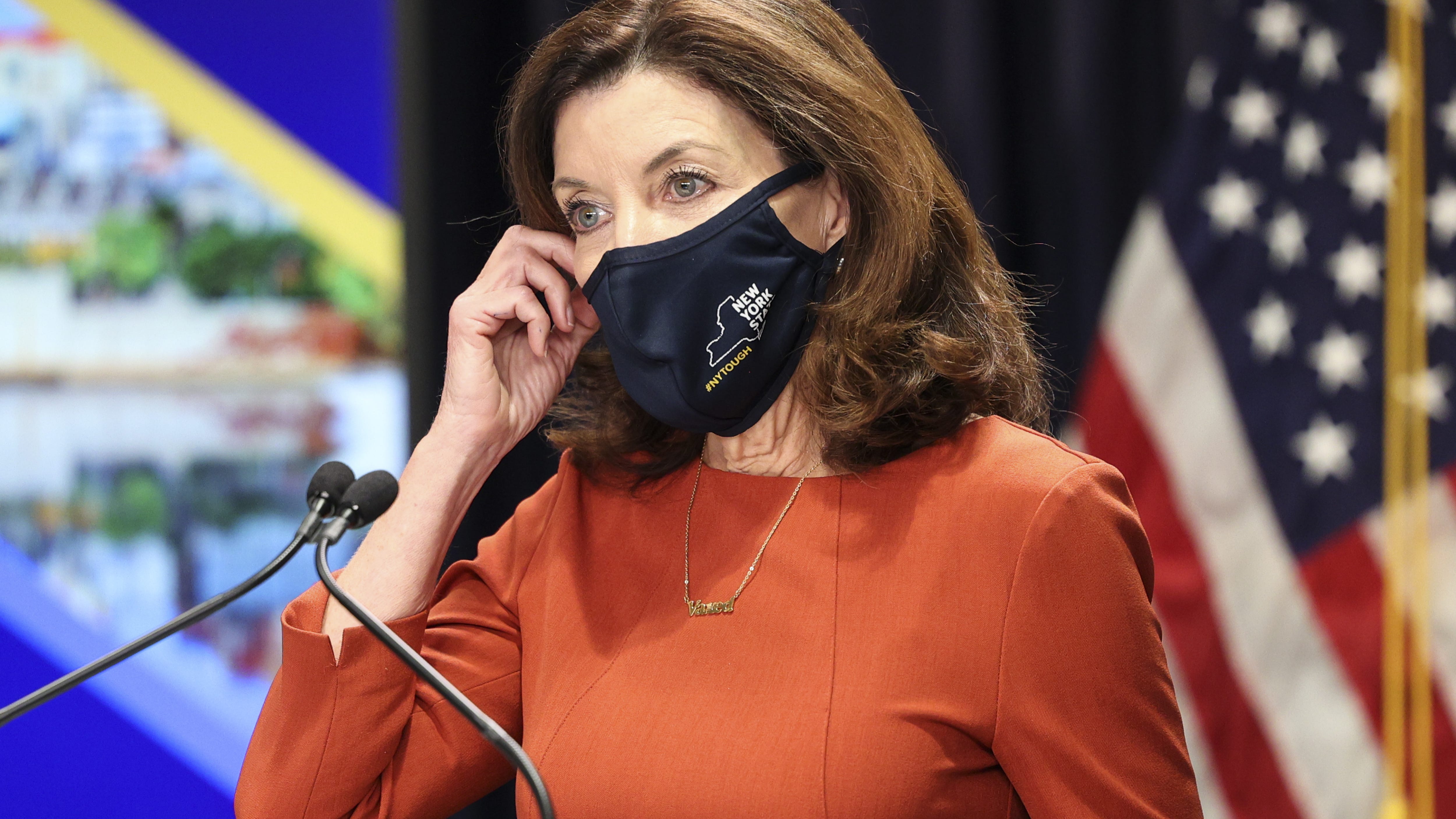 NYT: Hochul to drop broader state mask mandate while school mask requirement to remain