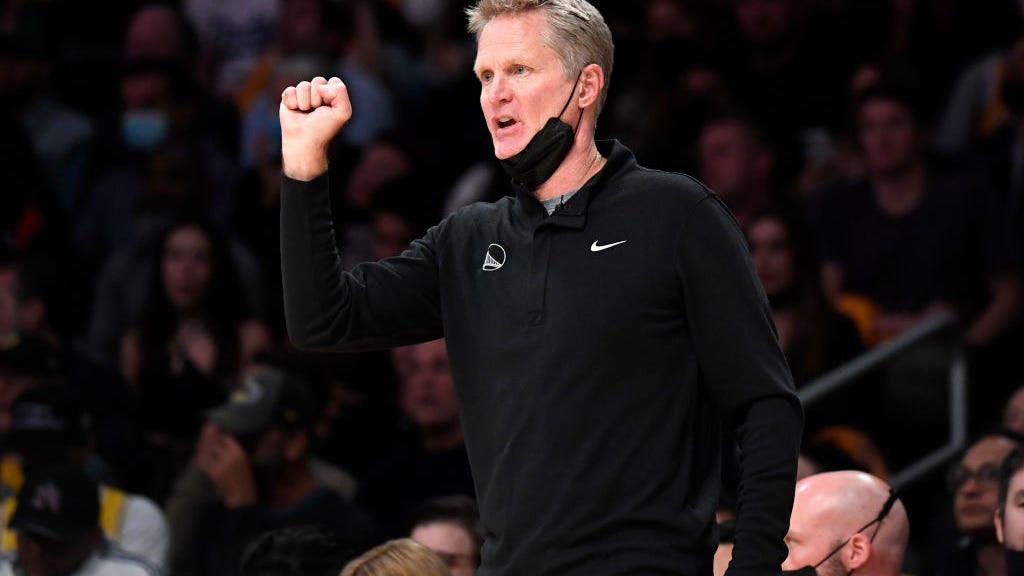 Steve Kerr on the Warriors' high expectations, Klay Thompson's comeback and fans returning