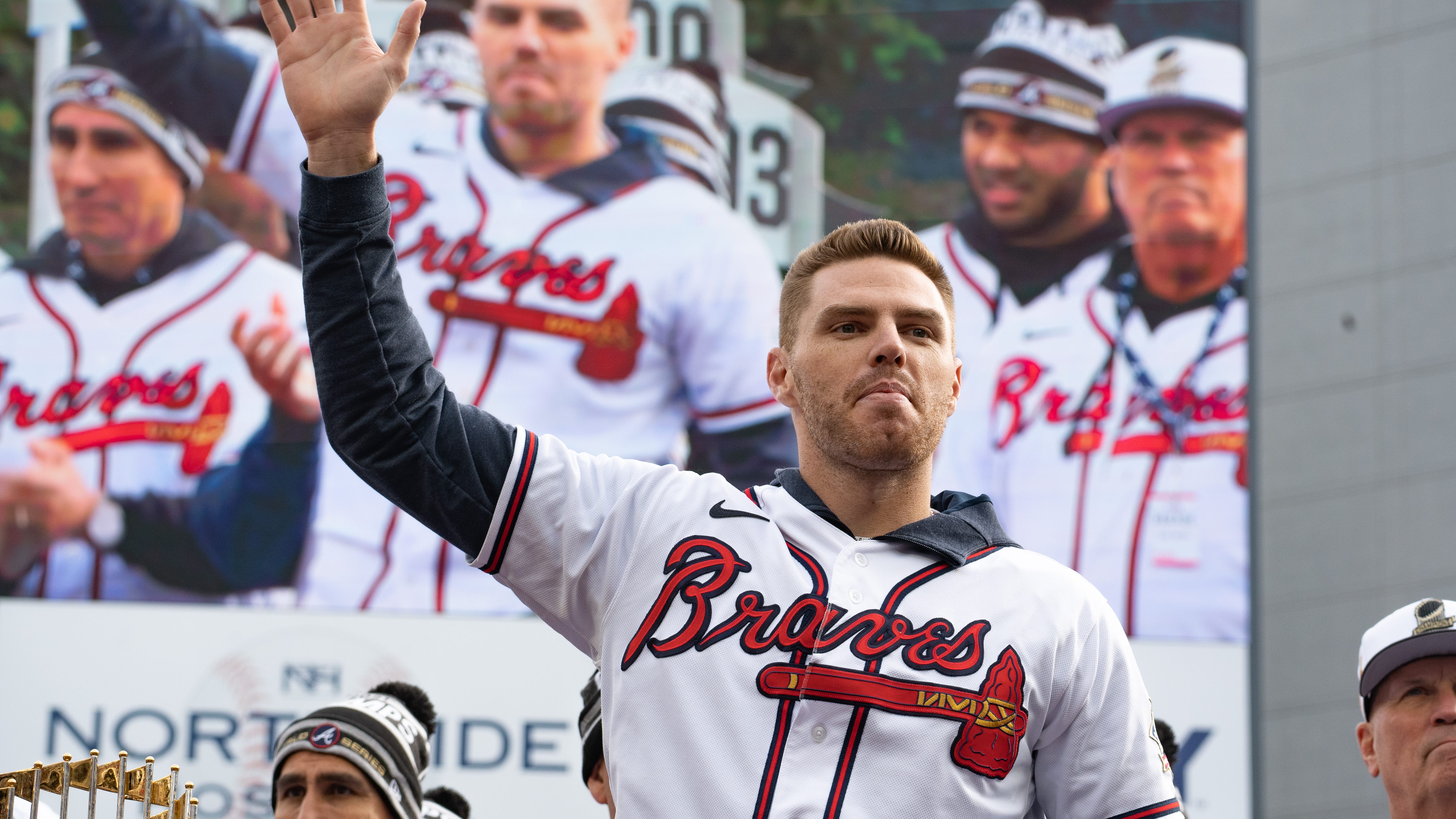 Dansby Swanson thinks Braves should retire Freddie Freeman's number