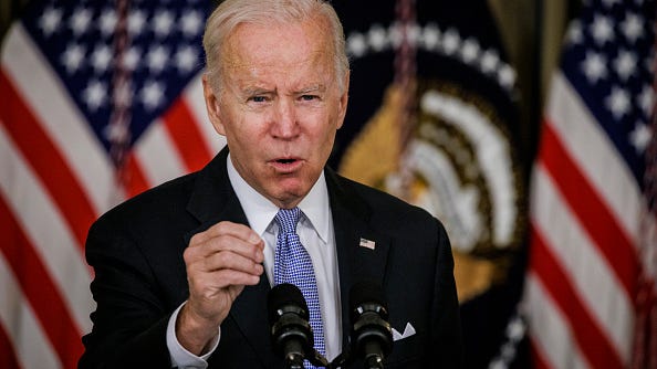 Biden's vaccine mandate pushed to after the holidays