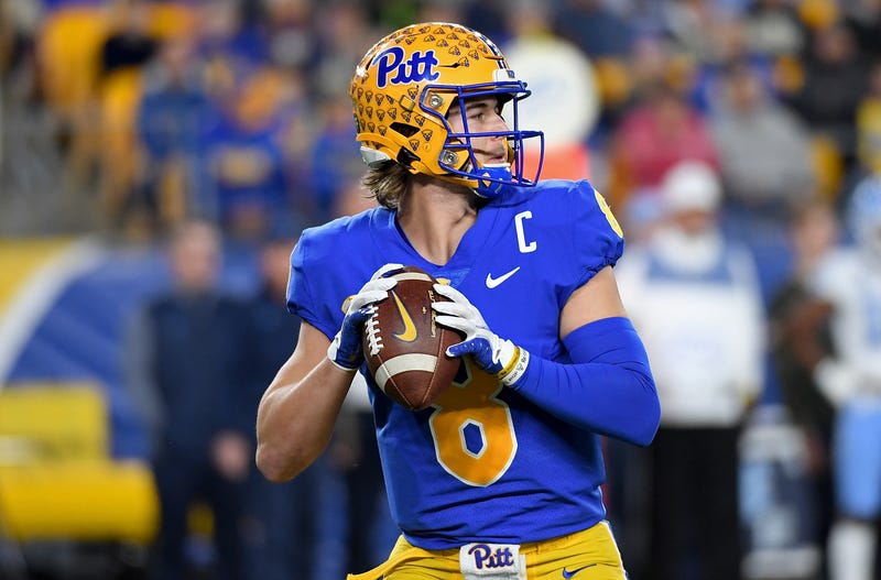 Pitt quarterback Kenny Pickett