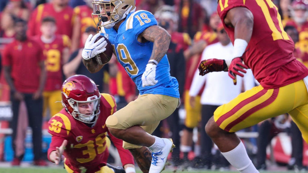 Big Ten votes to accept USC, UCLA into conference. What's it mean for college football?