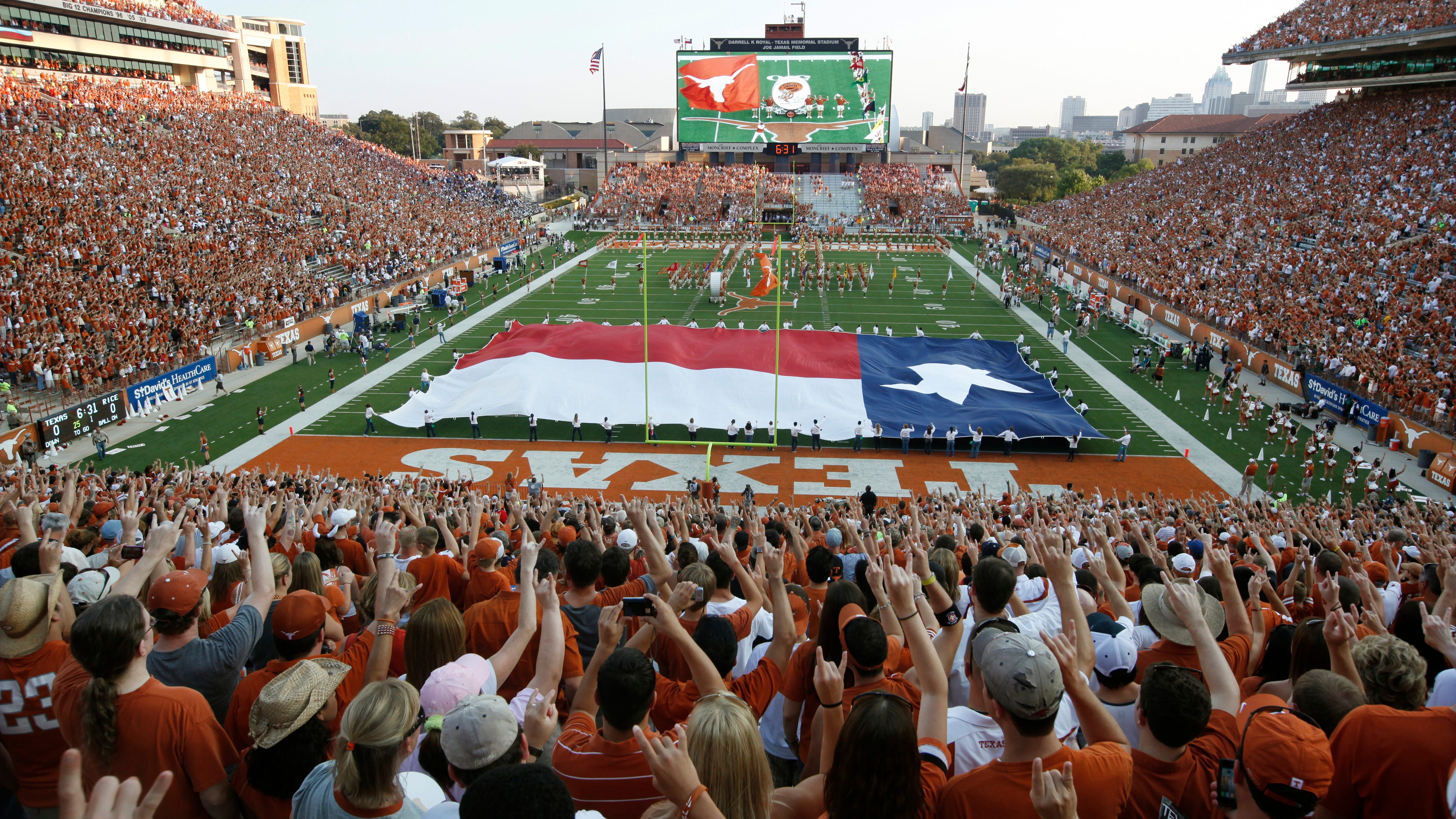 Committee report finds 'no racist intent' in Eyes of Texas
