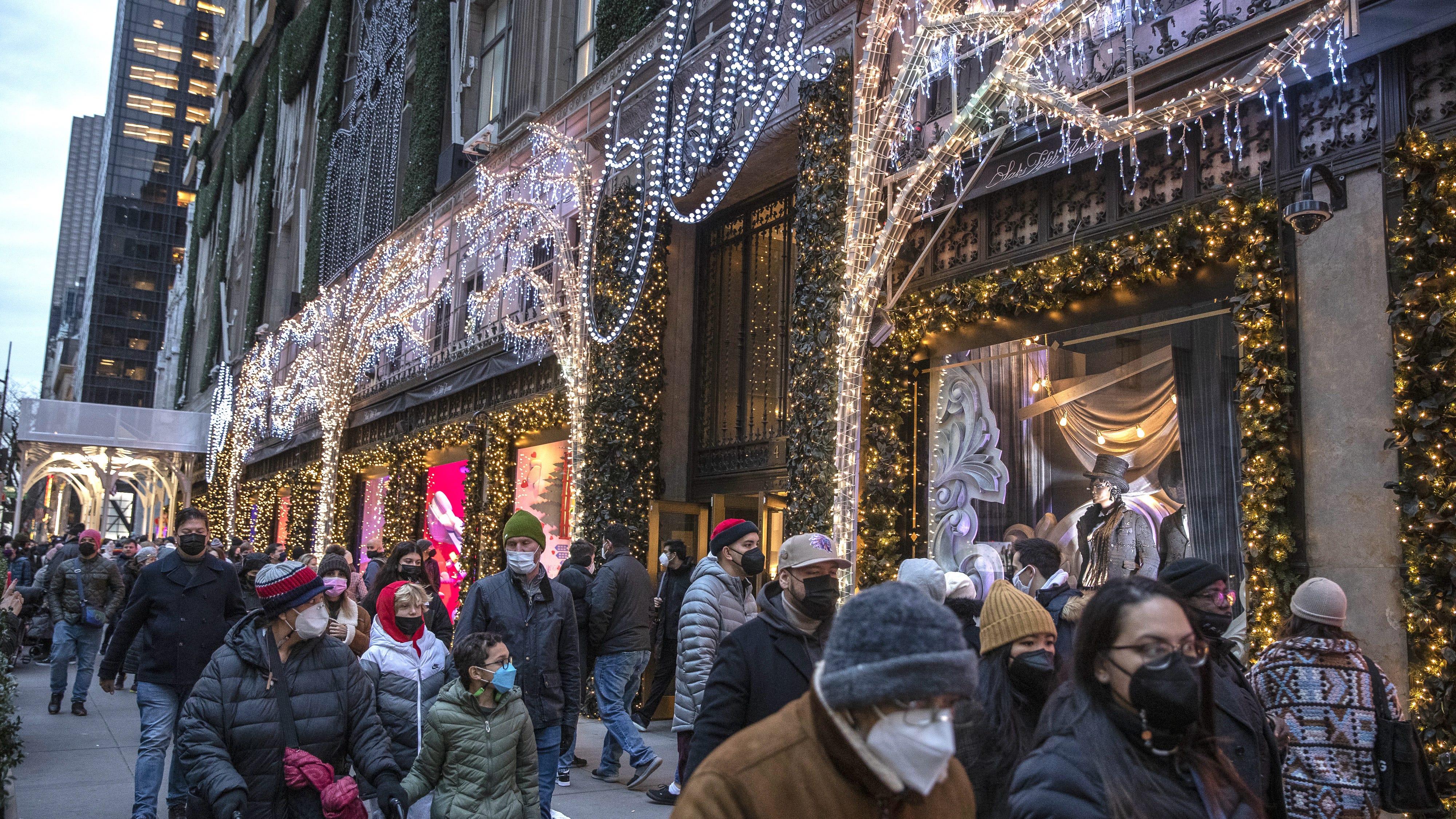 NYC to turn Fifth Avenue into giant car-free Open Street for the holidays