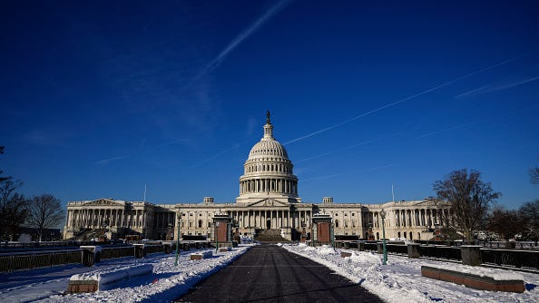 Attending physician urges Congress to work remotely