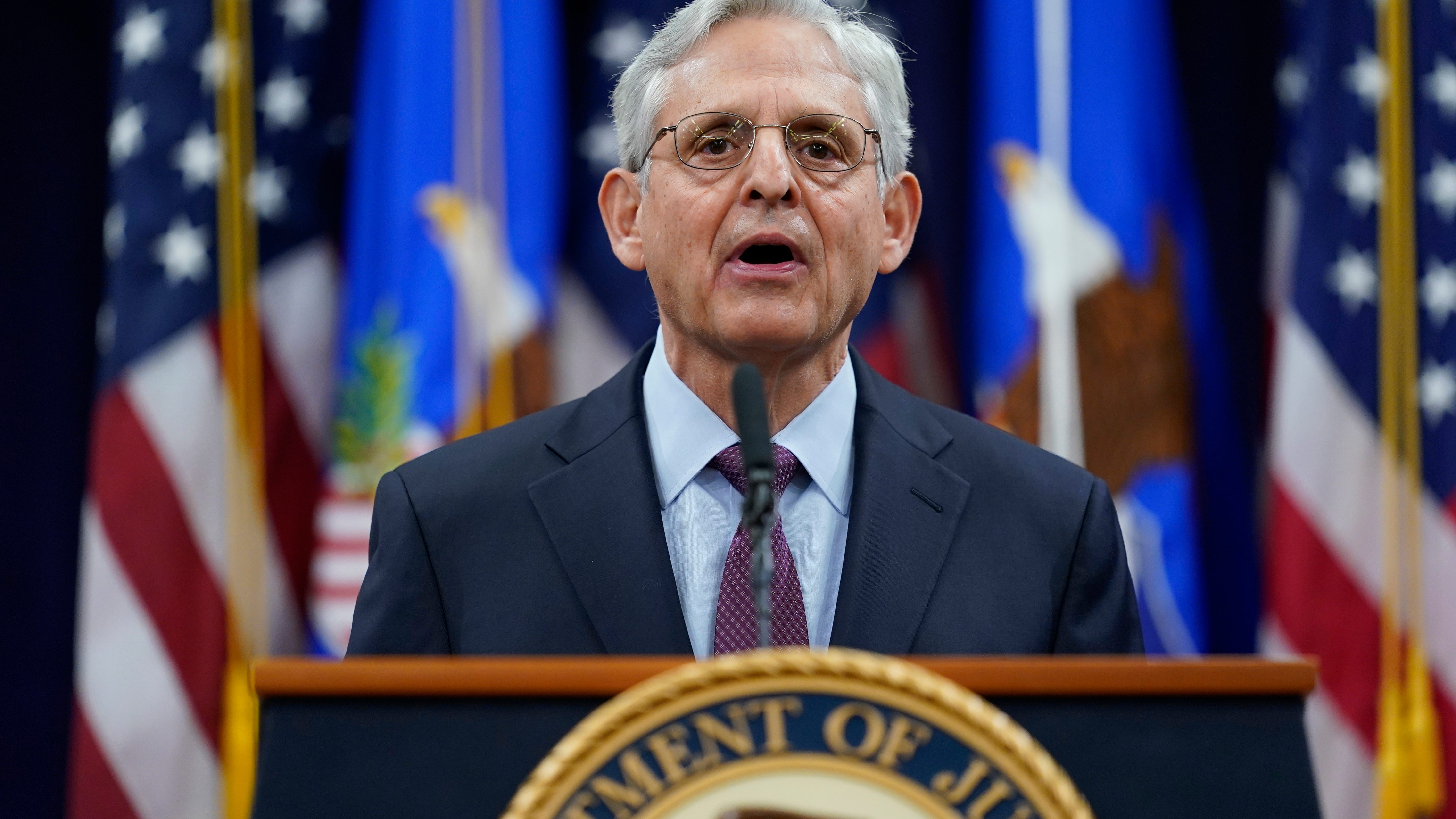 Attorney General Garland files motion to unseal search warrant for Trump's home