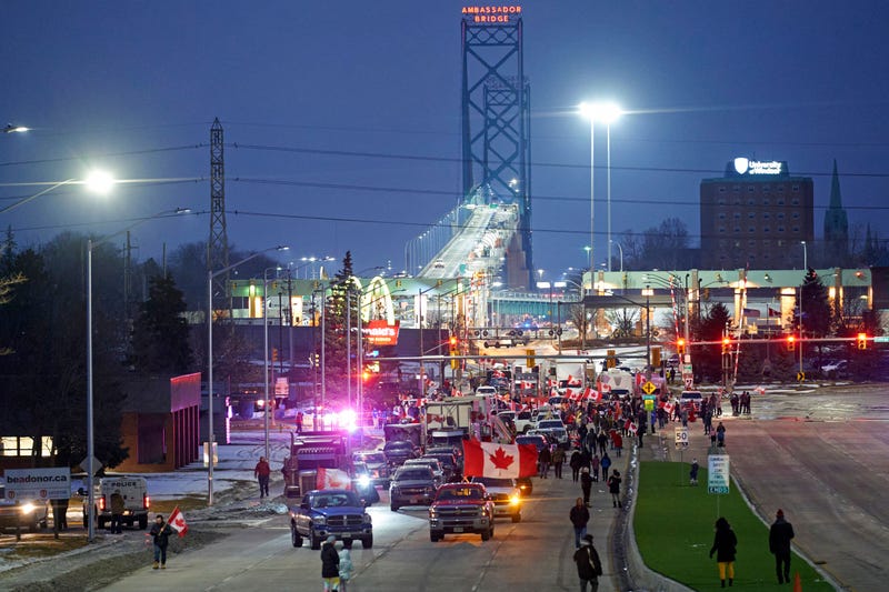 Ambassador Bridge blocked by the Freedom Convoy