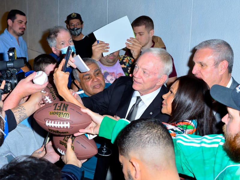 Jerry Jones