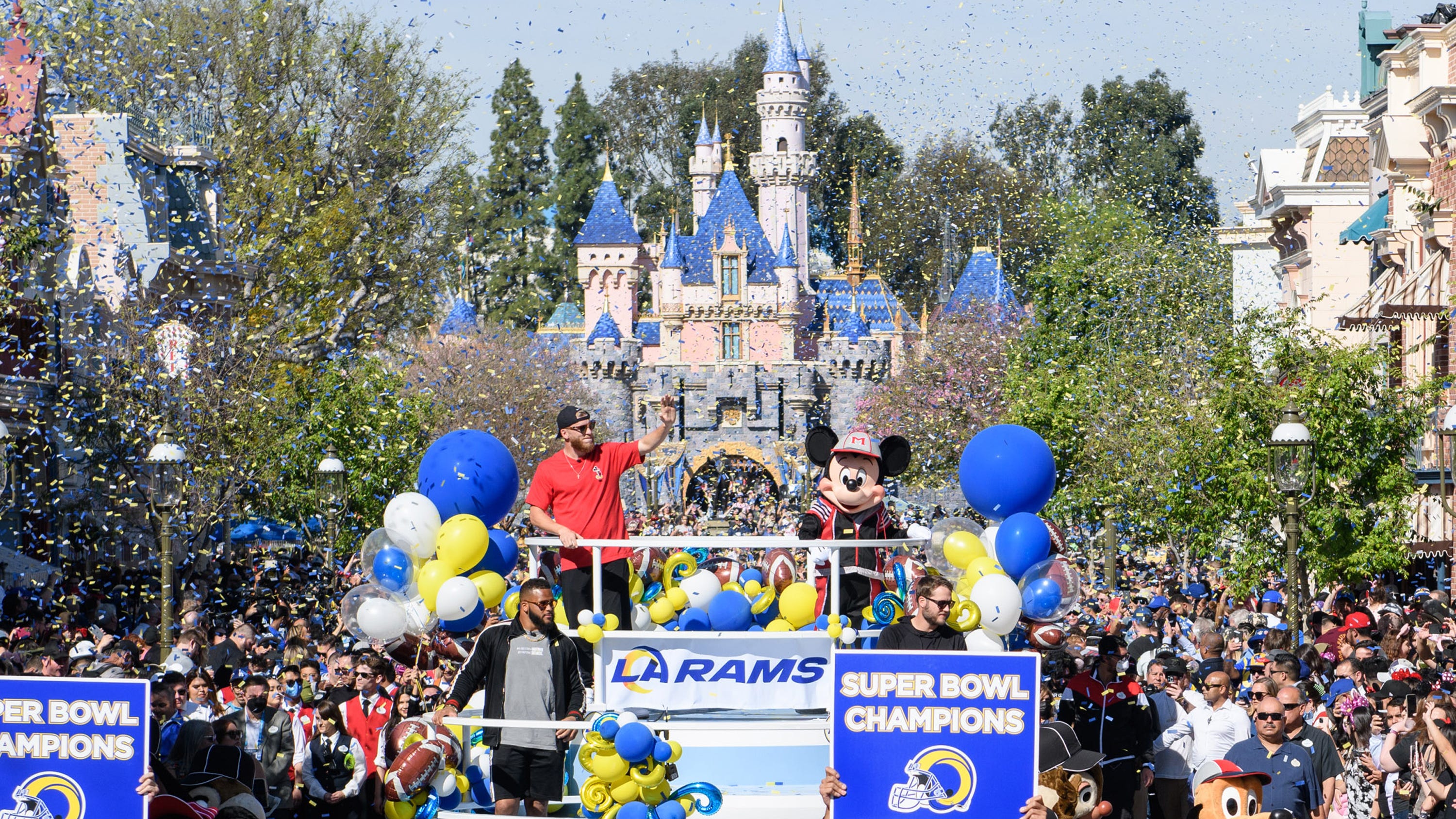 Los Angeles Rams tease upcoming NFL draft with movie trailer
