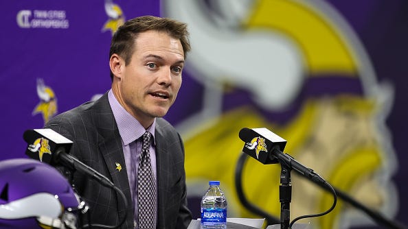 O'Connell says 'I love Kirk Cousins,' but he's looking at the 'short term' right now
