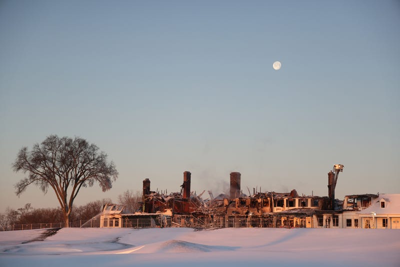A raging fire that destroyed the Oakland Hills County Club last month was started by construction crews working outside the clubhouse, officials announced on Thursday afternoon.