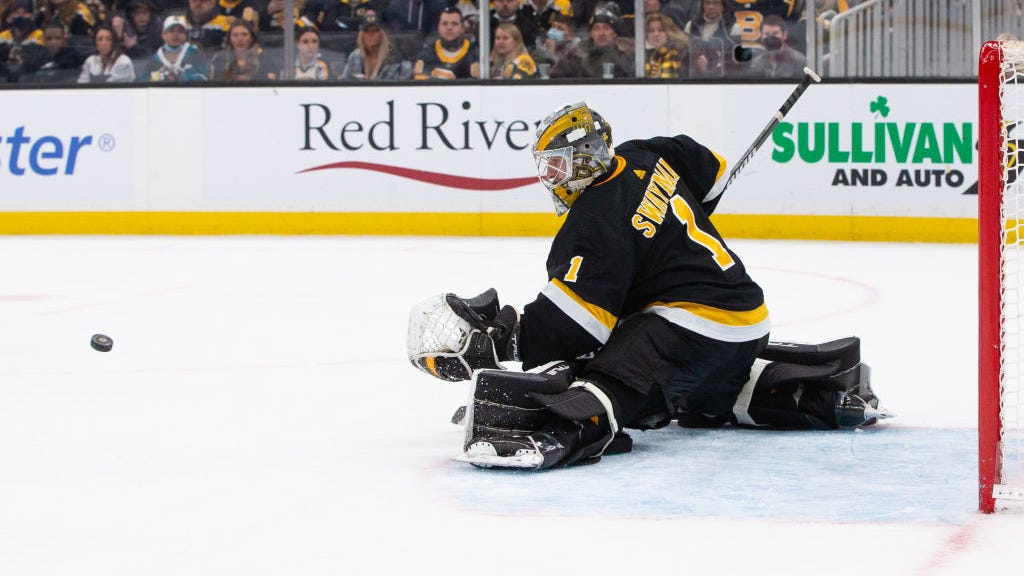 Jeremy Swayman is staking his claim to be Bruins’ No. 1 goalie