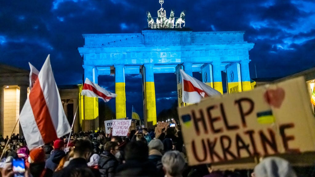 What to expect at the gas pump as Ukraine-Russia crisis continues