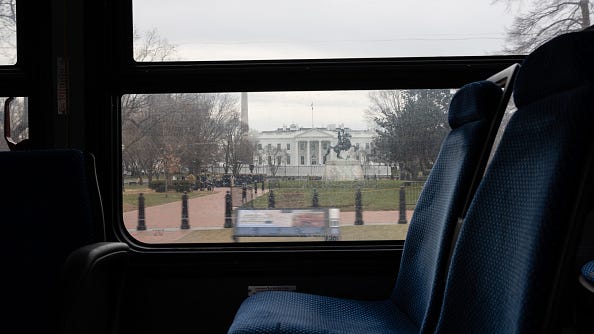 Immigration attorney Eric Cedillo on KRLD as second migrant bus arrives in Washington