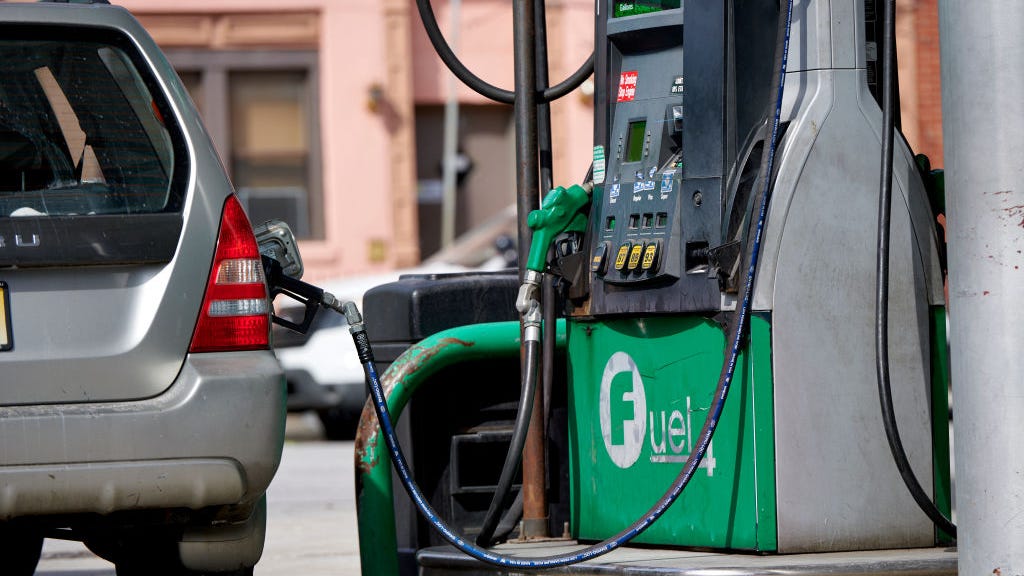New Jersey’s gas tax to fall a penny a gallon on Oct. 1