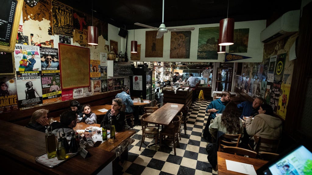 Indoor dining ban to be lifted, with new regulations, on Monday in St. Louis County