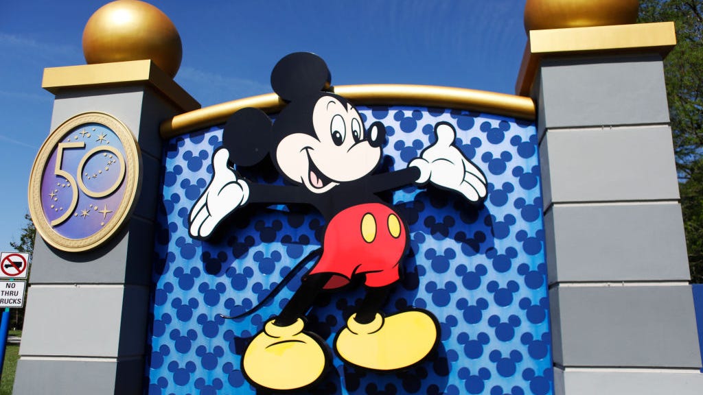 Walt Disney World closes its parks ahead of Hurricane Ian's arrival
