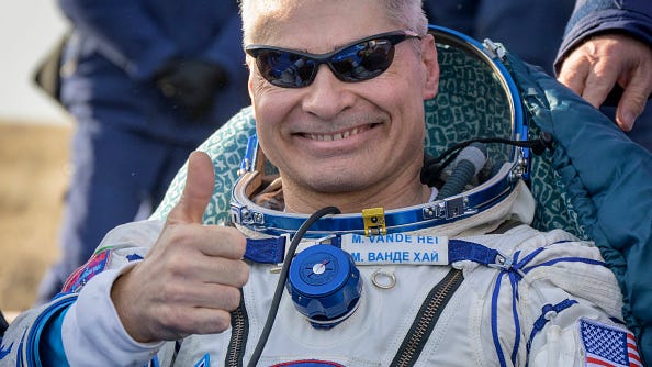 Minnesota native breaks NASA record for longest space flight