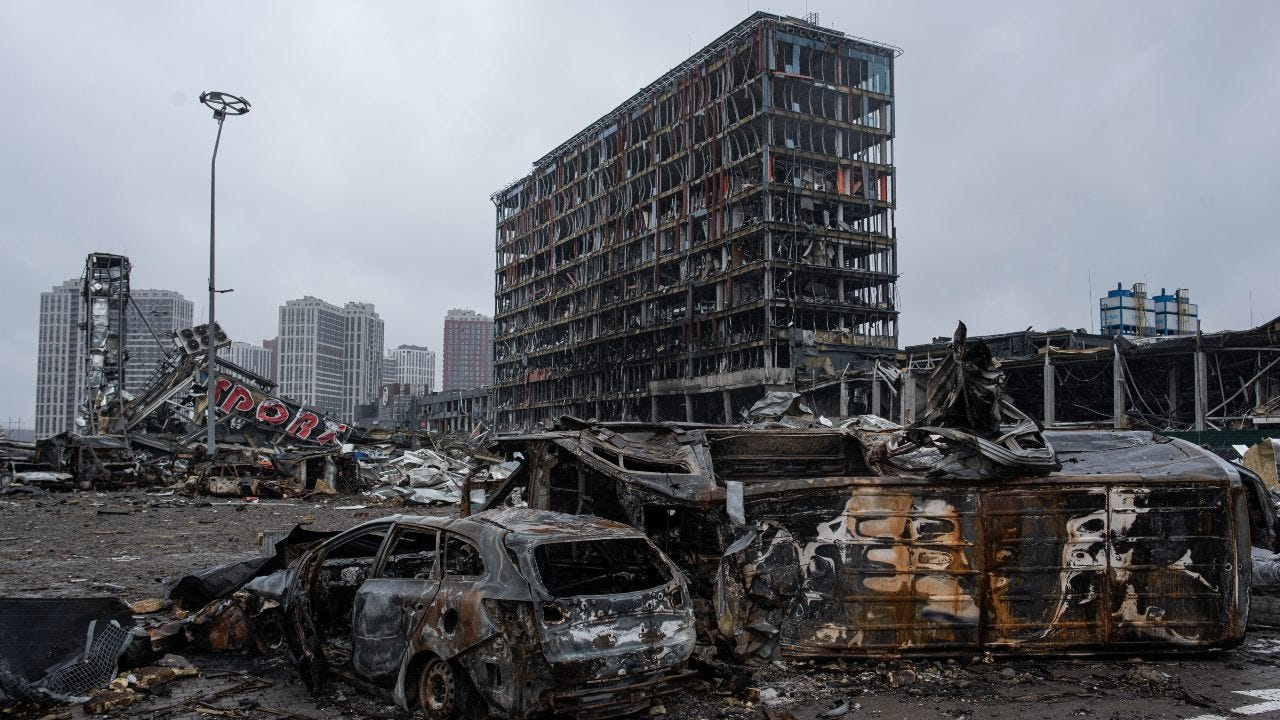 Russians retreating from around Kyiv, refitting in Belarus
