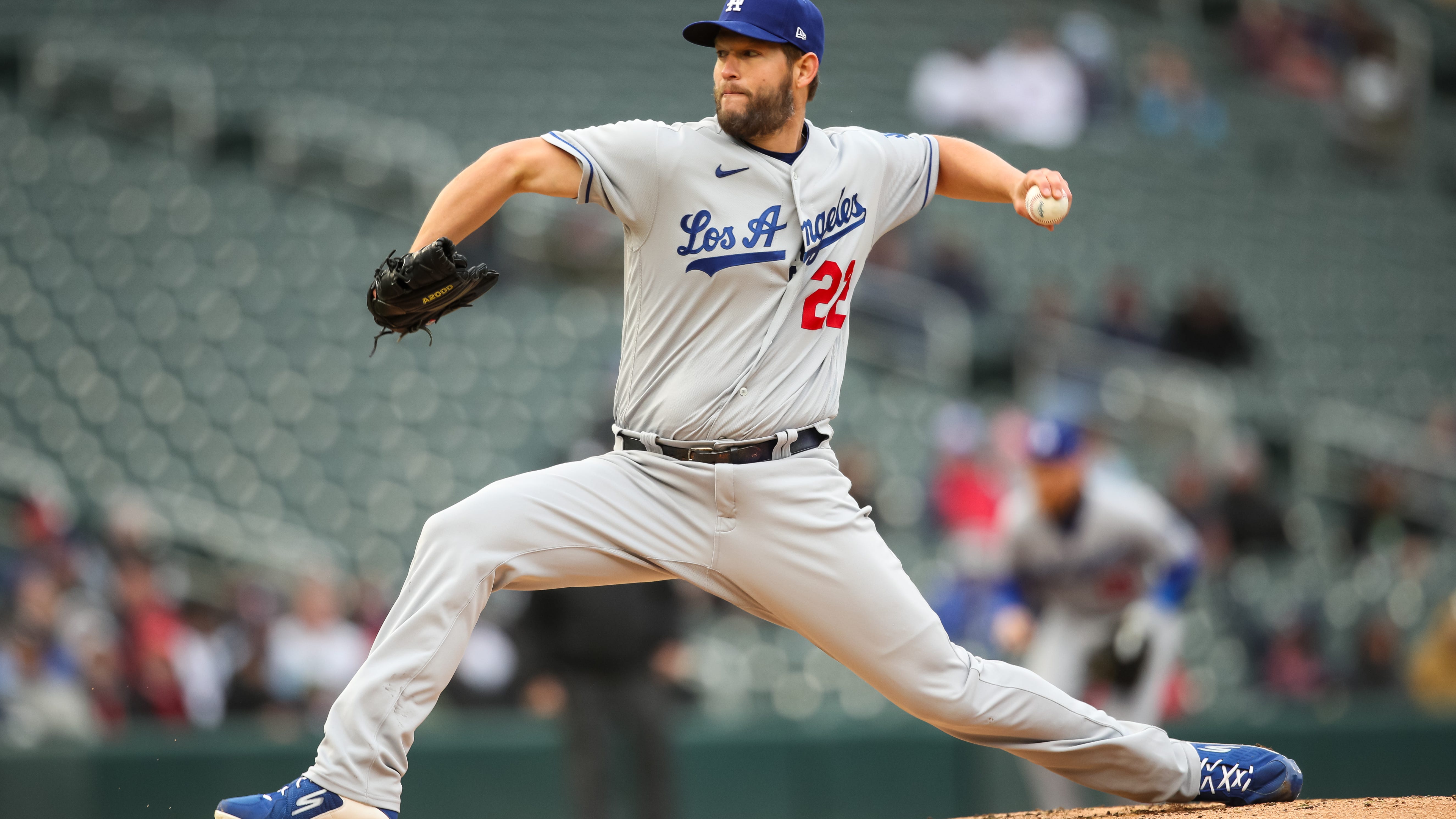Dave Roberts crushed by social media for pulling Clayton Kershaw amid perfect game