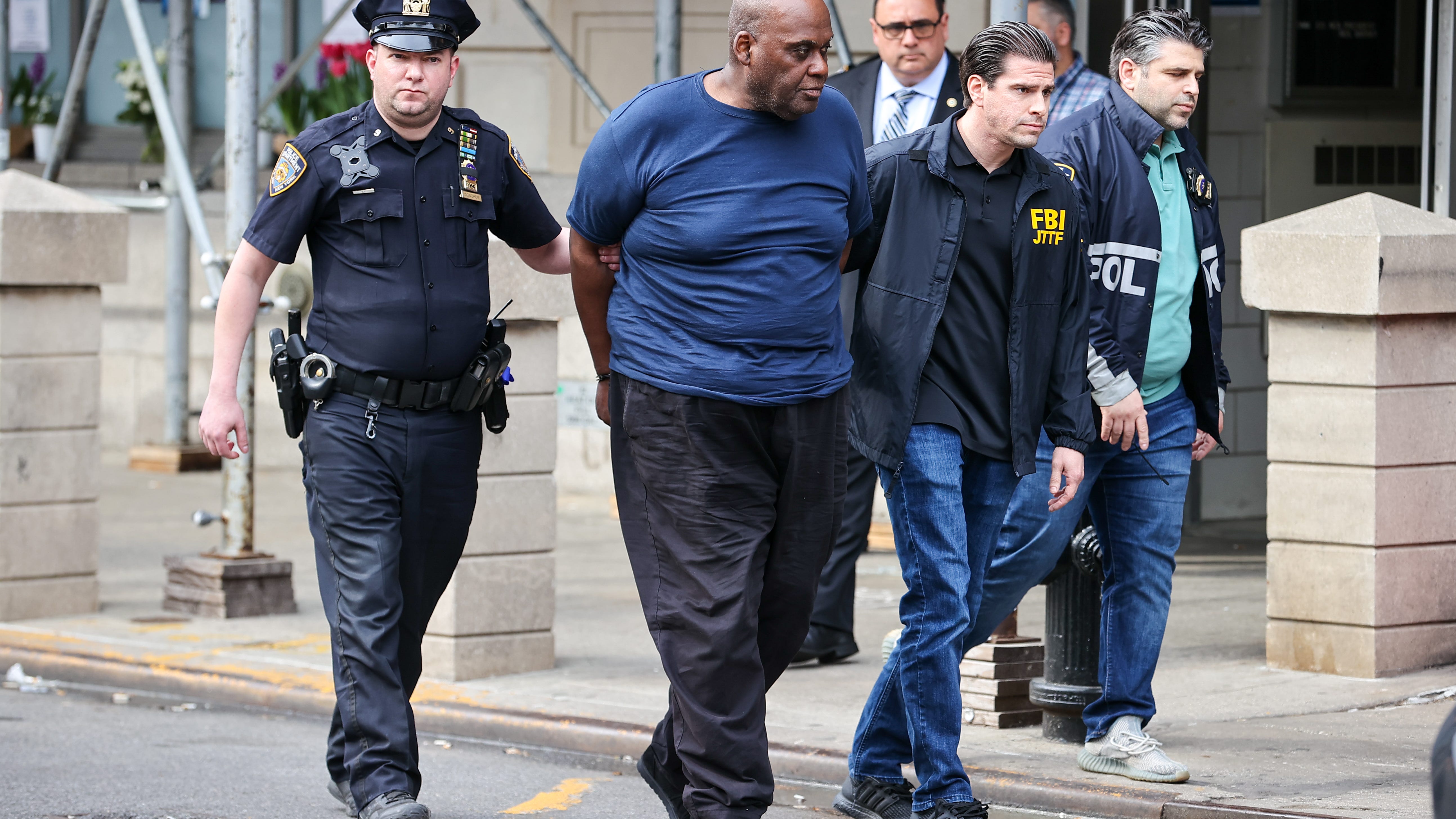 Feds learn more about NYC subway shooting suspect's Philly connections
