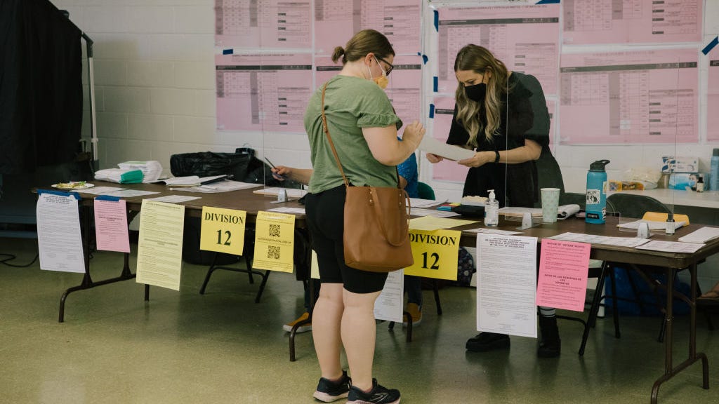 'Pop Up and Vote' events want to recruit poll workers for November's midterm elections