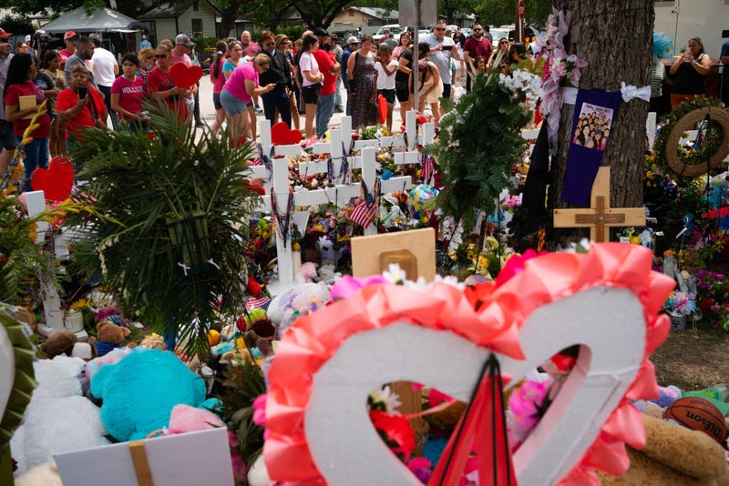 Uvalde council meeting postponed for children's funeral