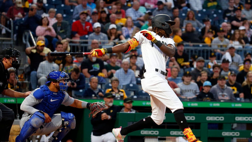 Oneil Cruz and Bligh Madris lead Pirates in 12-run rout of rival Cubs
