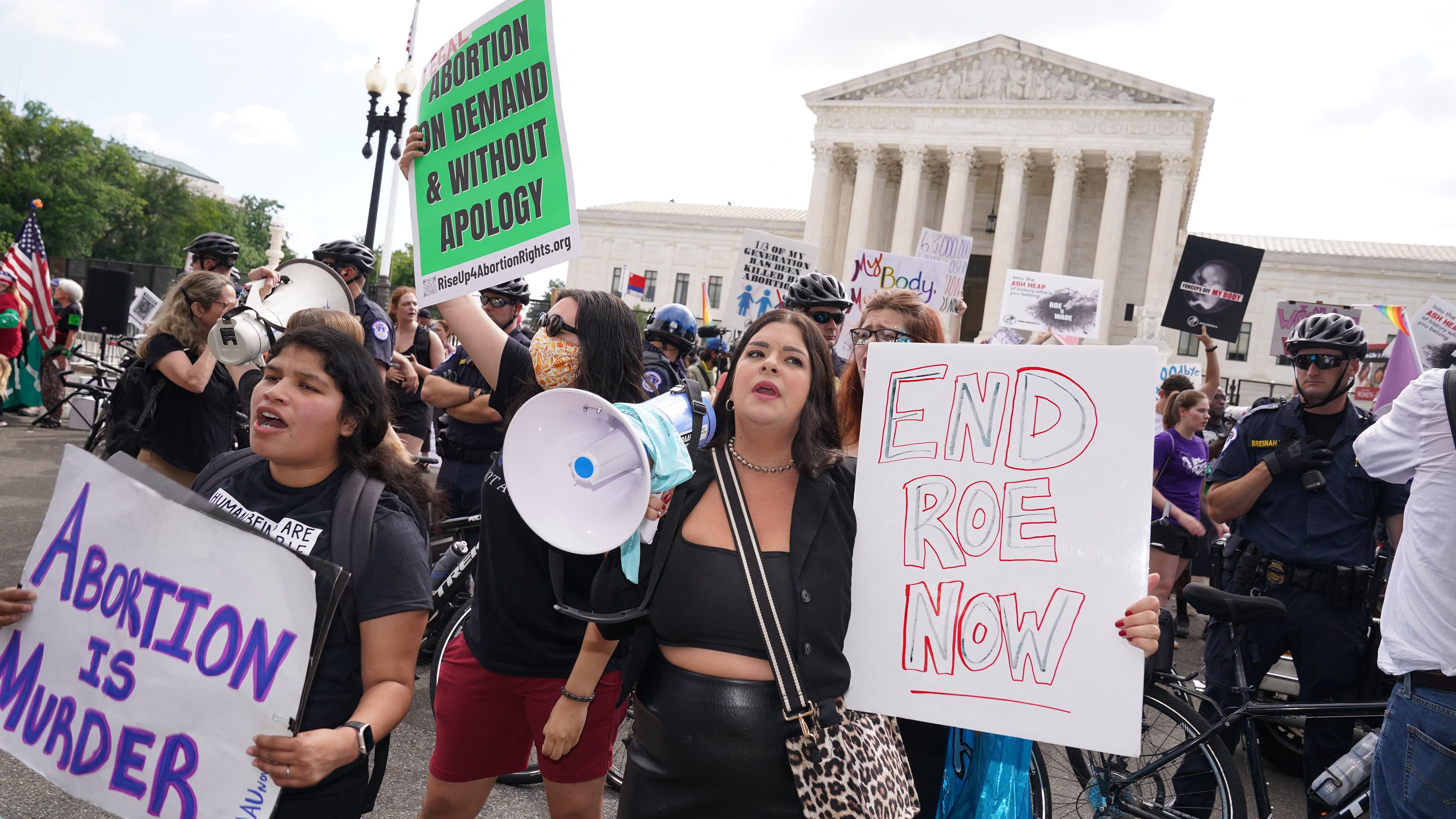 Supreme Court overturns Roe v. Wade, ending constitutional right to abortion