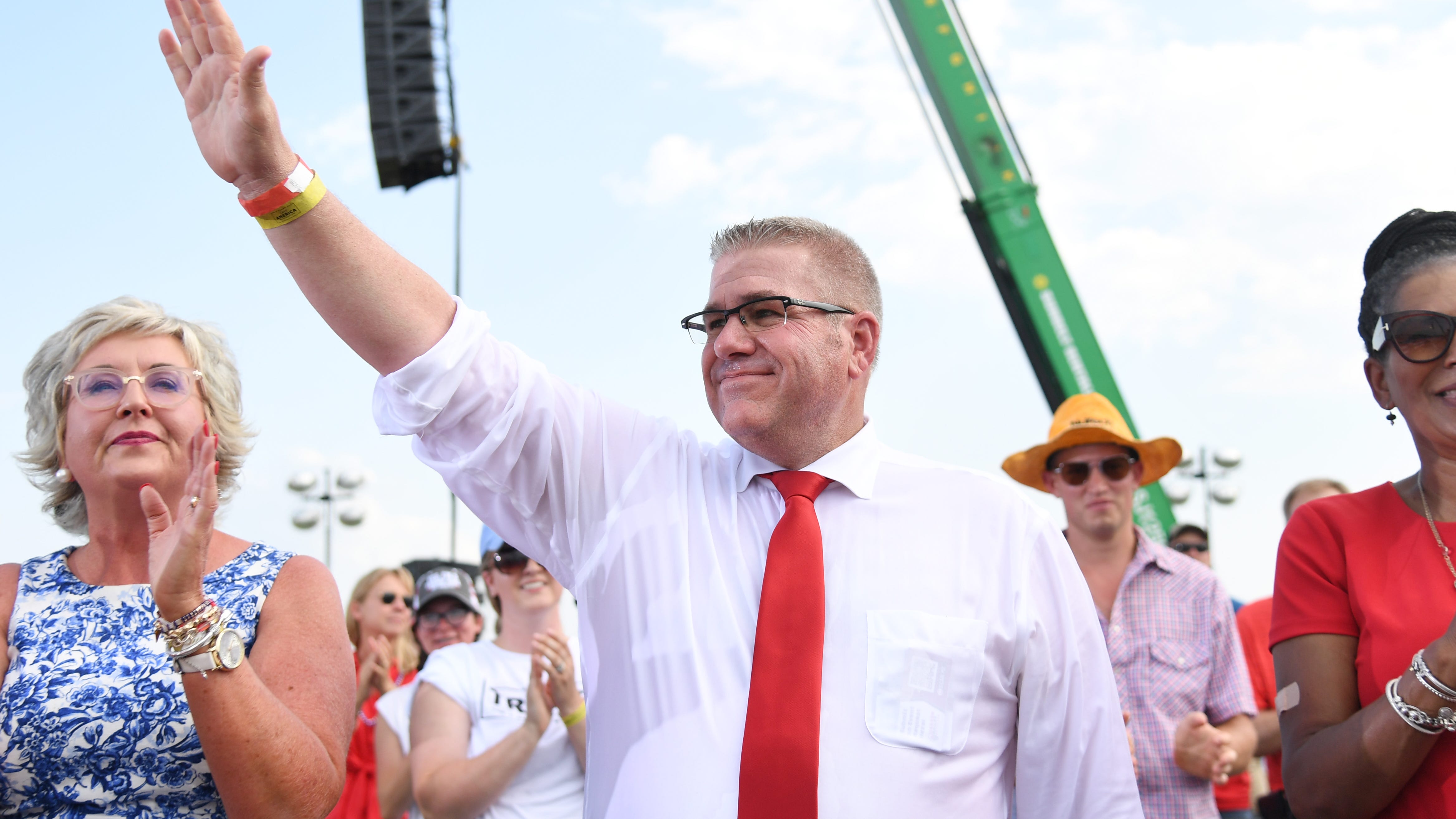 Final Illinois GOP primary poll shows Darren Bailey running away in governor's race