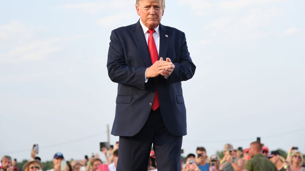 Donald Trump will announce presidential run on July 4th, per Alex Jones