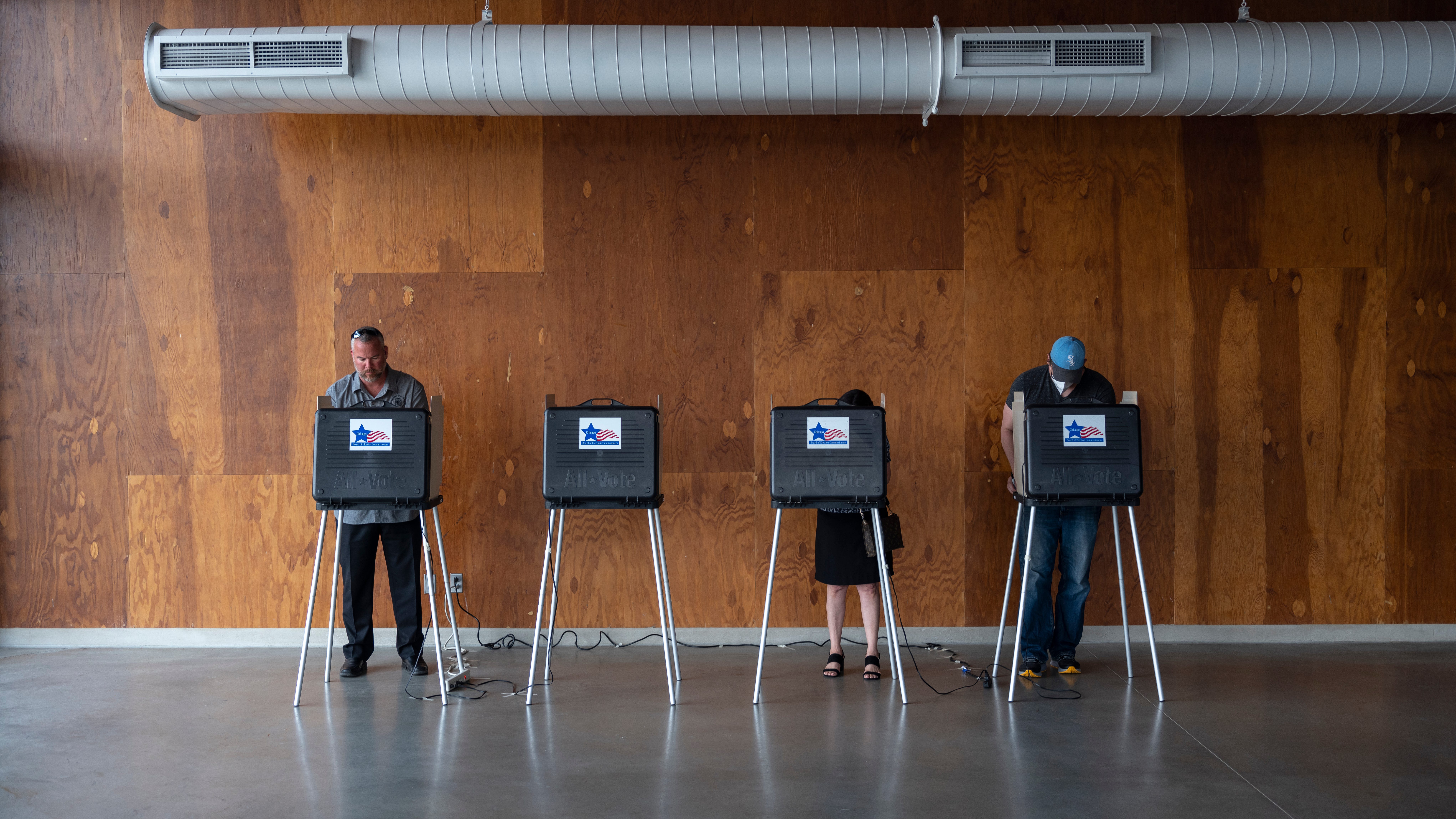 Illinois midterm elections 2022: Early voting begins Monday