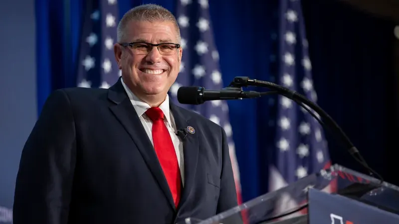 GOP Illinois governor candidate Darren Bailey blames Pritzker administration for Highland Park massacre