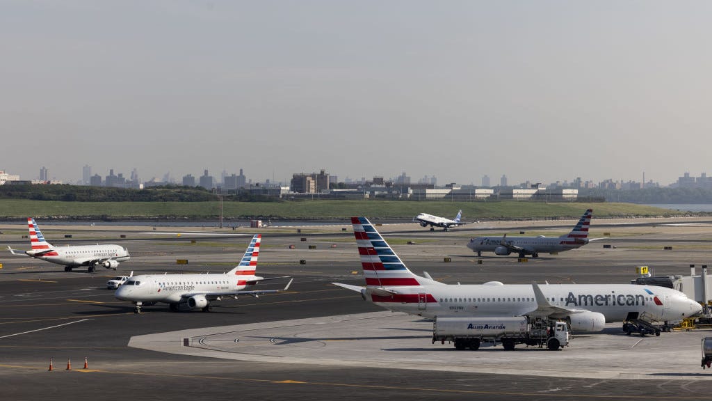 American Airlines cutting more flights from summer and fall schedules