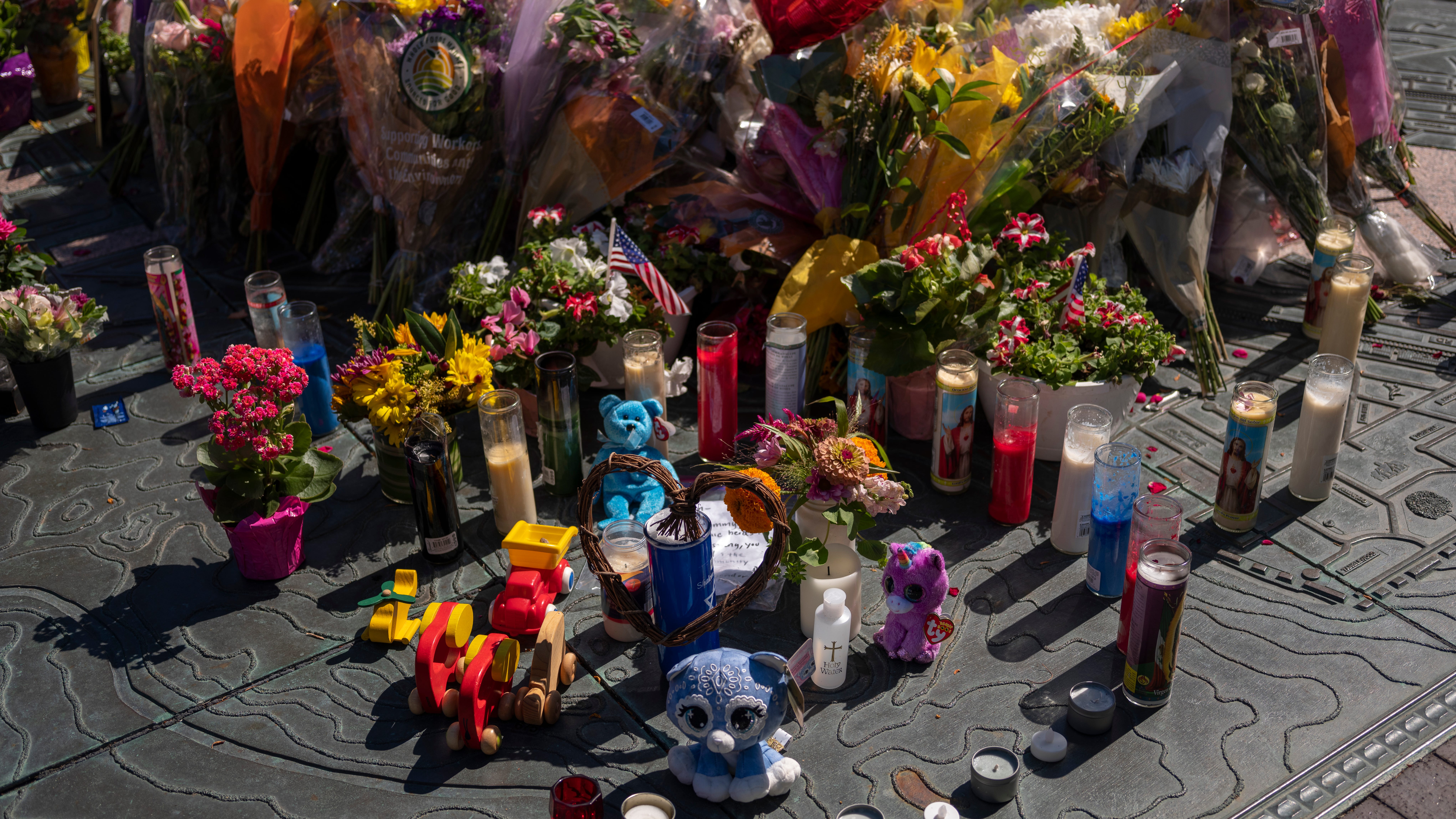 'We are Highland Park and we are strong together': Victims of July 4th mass shooting remembered in evening vigil