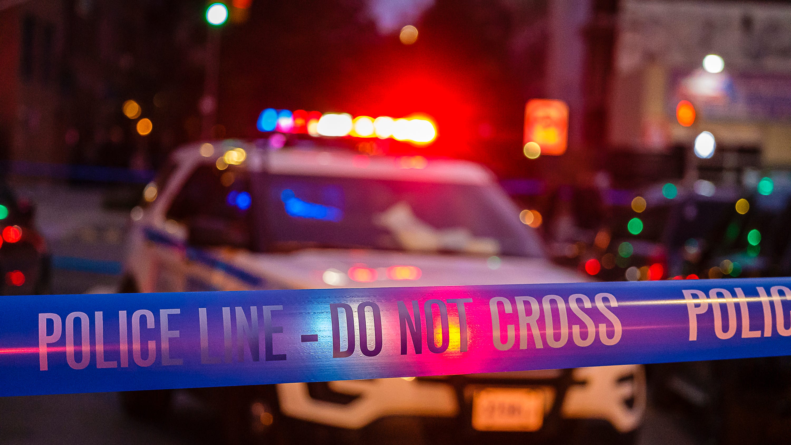 Off-duty correction officer shot in leg during robbery, $10K reward for info