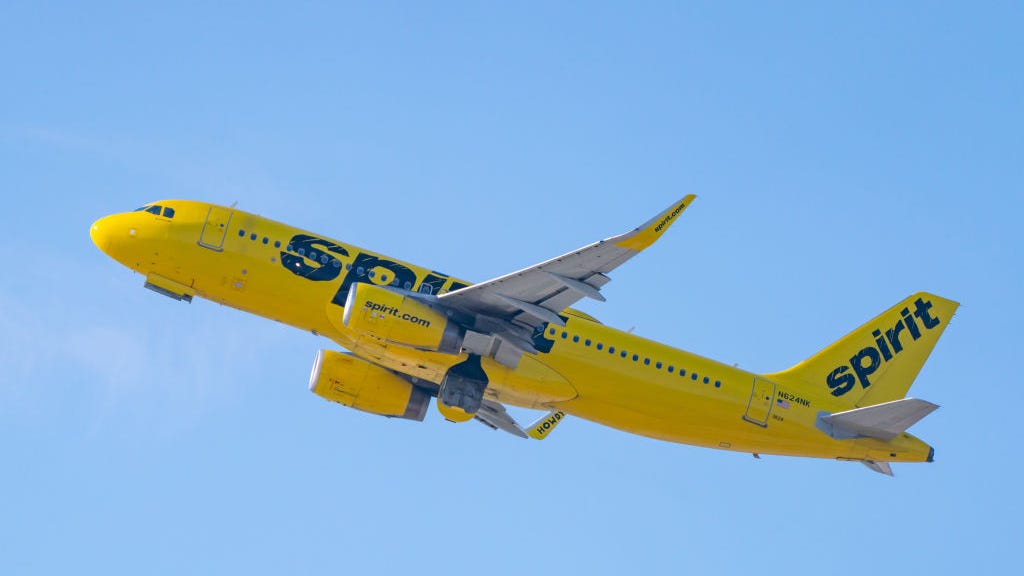 Pilots make emergency landing after fire breaks out on DFW to Orlando flight