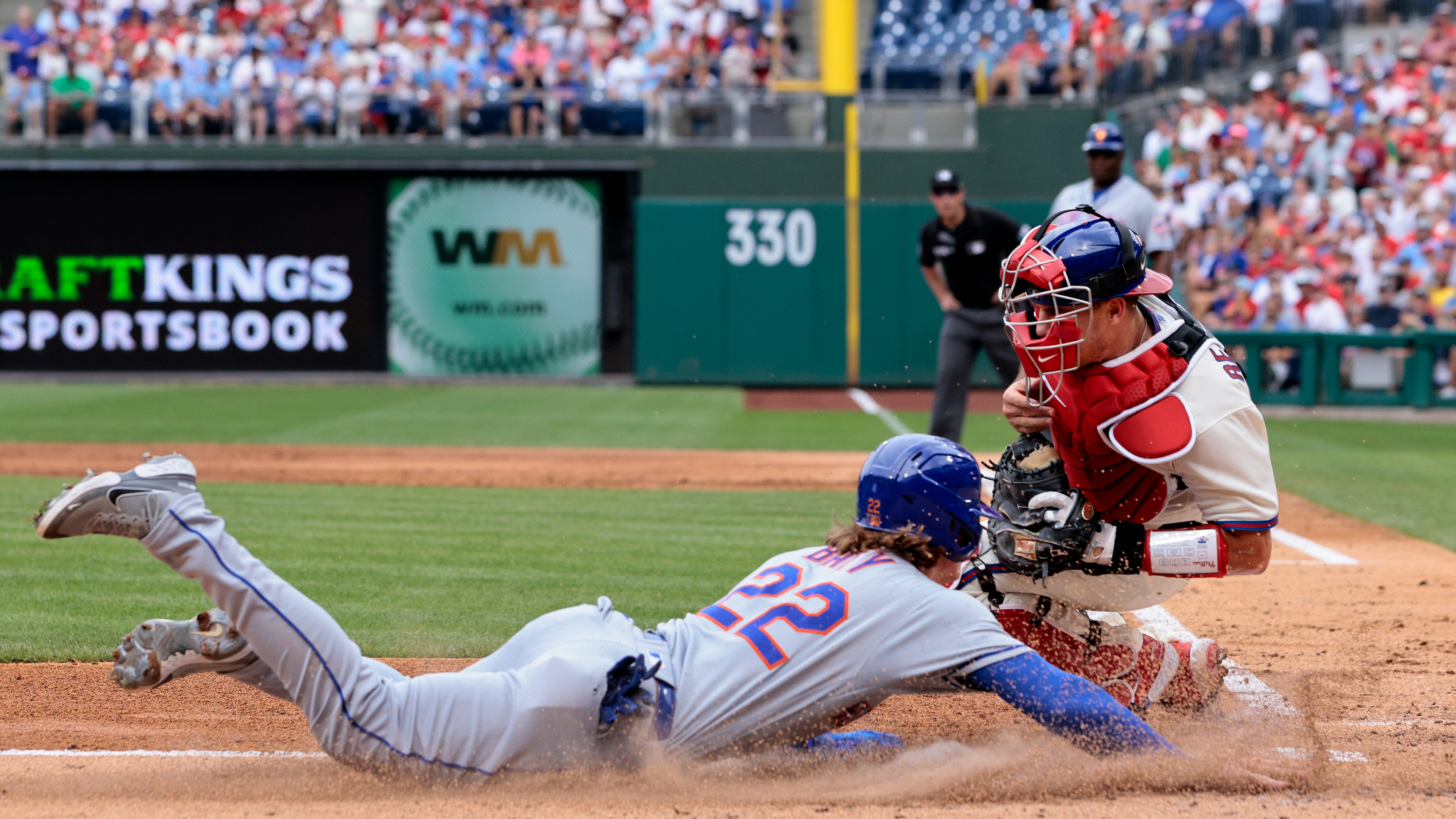 Phillies and Mets will reportedly square off in London next season
