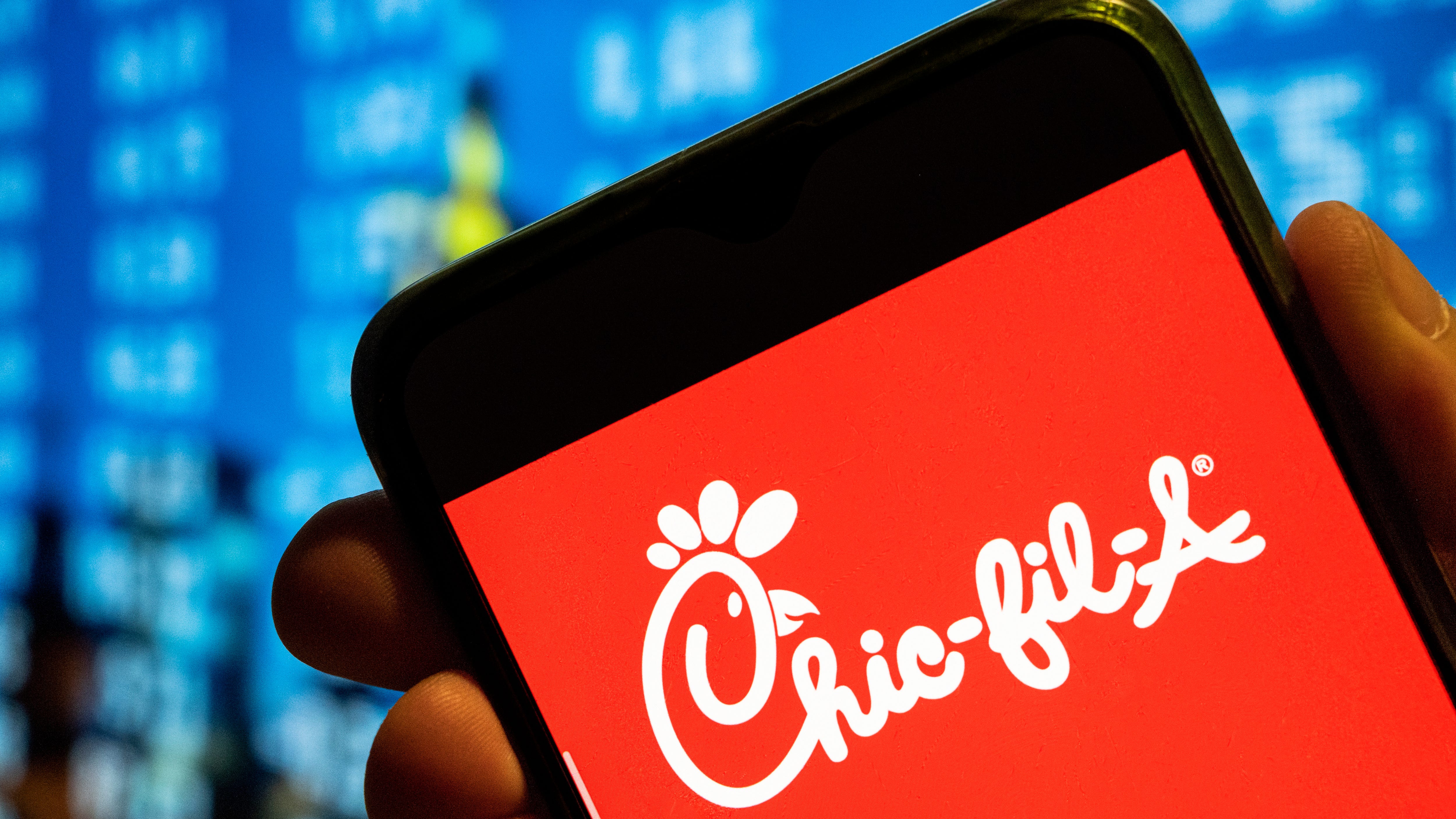 Sixers’ Frosty Freeze Out home game promo replaced by Chick-fil-A deal