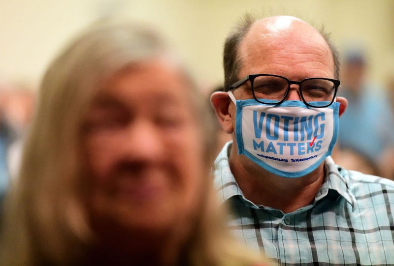  A supporter wears a face mask that states "VOTING MATTERS" while listening to Pennsylvania Attorney General and Democratic Nominee for Governor Josh Shapiro during a Northampton County Meet & Greet event at United Steelworkers on September 22, 2022 in Bethlehem, Pennsylvania. Shapiro faces Republican challenger Doug Mastriano for the general election in November. (Photo by Mark Makela/Getty Images)