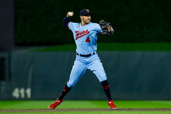 Will the Orioles sign Carlos Correa?