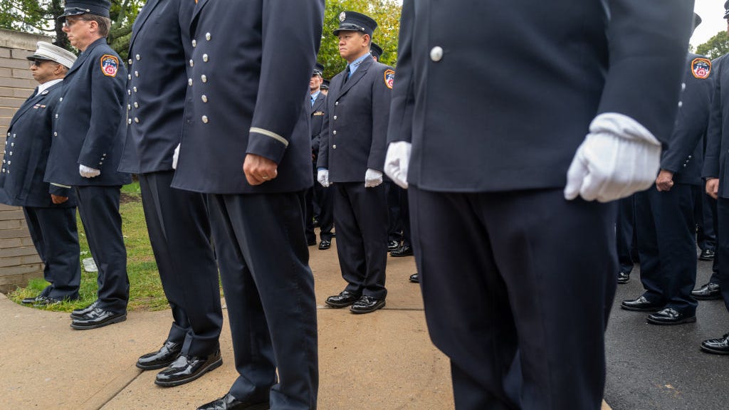 Law enforcement line-of-duty deaths dropped 61% last year