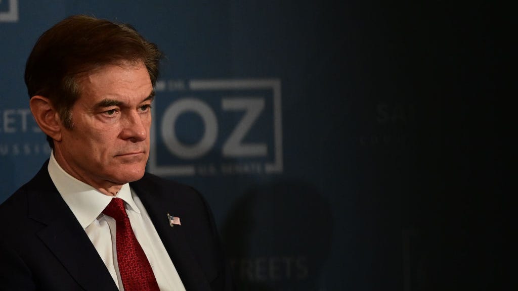 Clip surfaces of Dr. Oz saying he drank his own urine