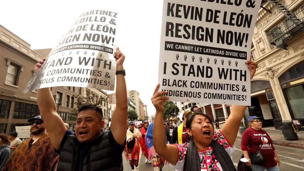 Acting L.A. Council President removes de León, Cedillo from committees