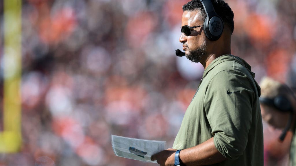Bills select Al Holcomb as linebackers coach, Marcus West as defensive line coach