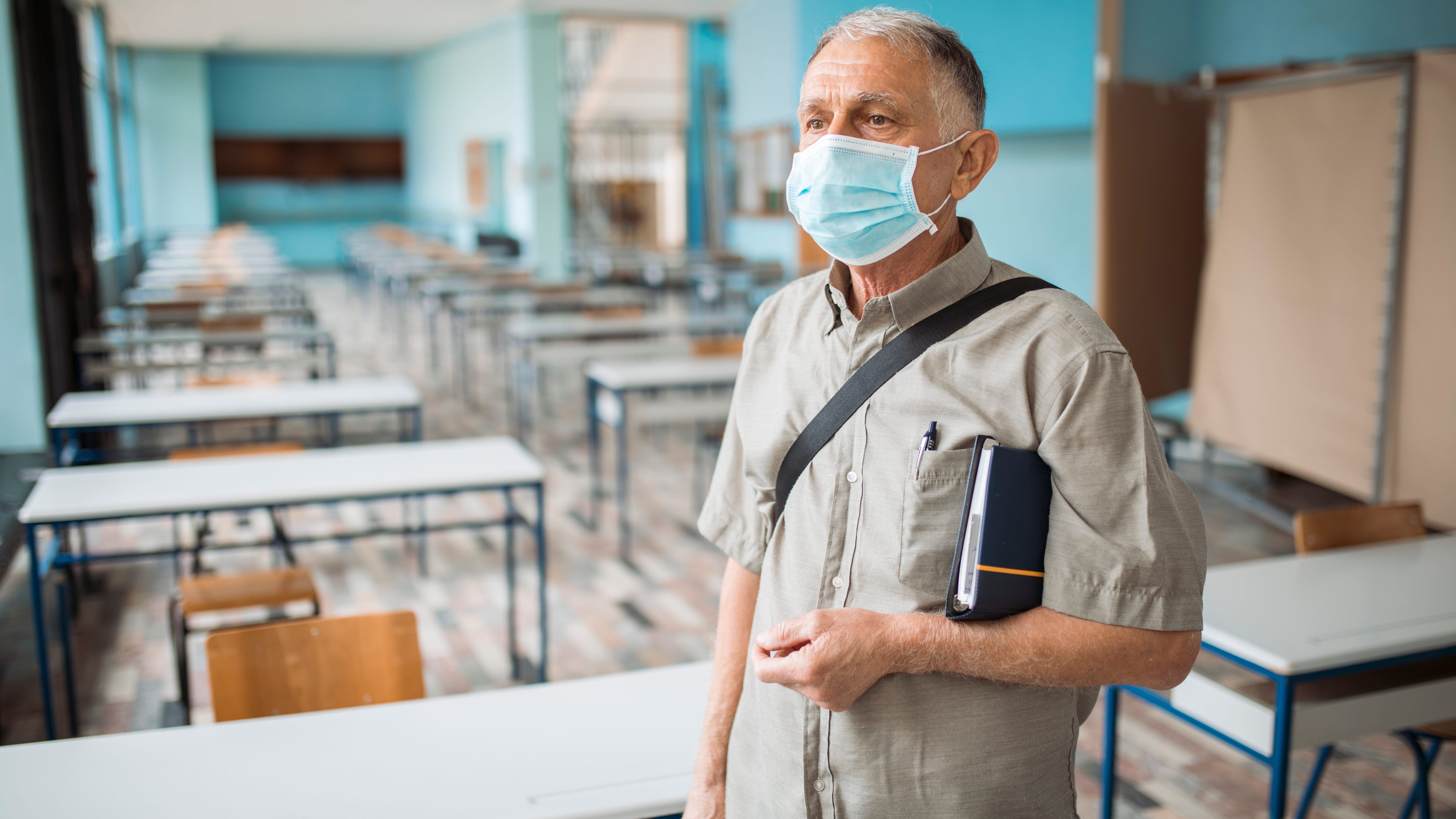 Teacher retirements continue to surge amid ongoing COVID-19 pandemic